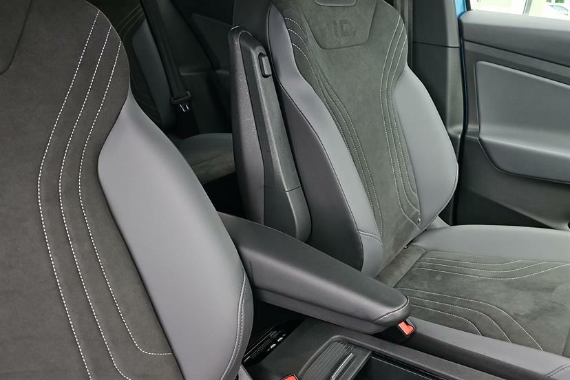 Volkswagen ID.4 Match Pro Black #31