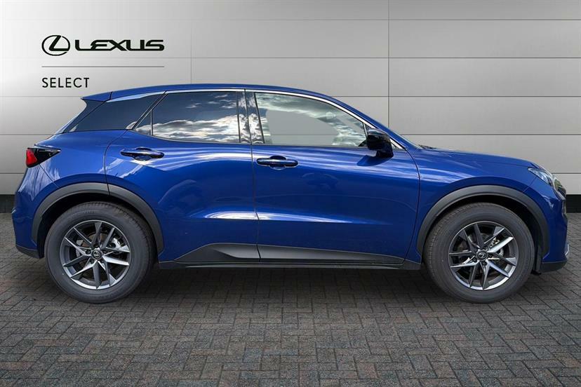 Lexus LBX 1.5 Premium E-cvt Blue #4