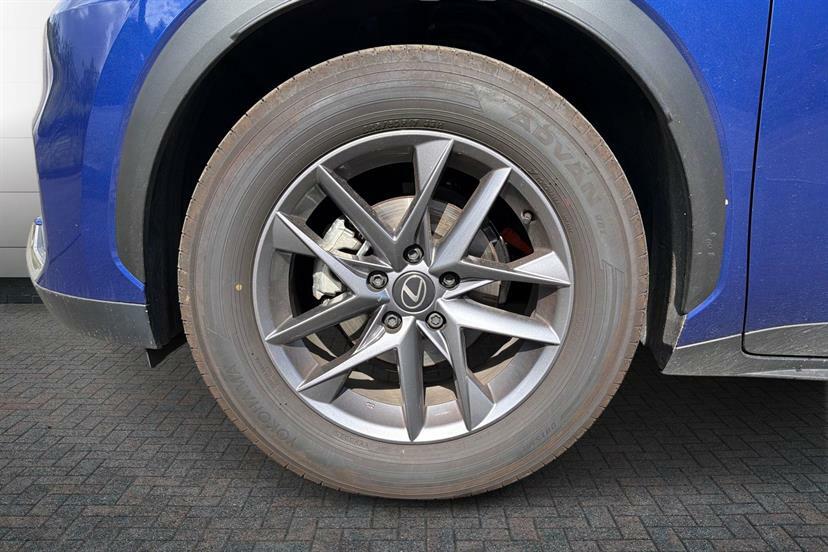 Lexus LBX 1.5 Premium E-cvt Blue #5