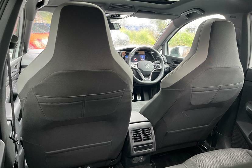 Volkswagen Golf Black Edition White #14