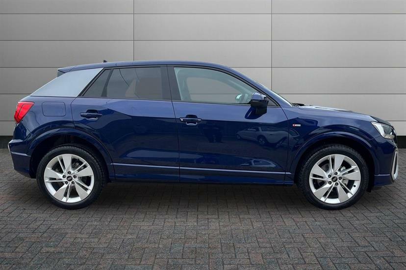 Audi Q2 35 Tfsi S Line S Tronic Blue #4