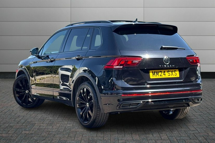 Volkswagen Tiguan 1.5 Tsi Black Edition Suv Dsg 150 Ps MM24SXS Black #3