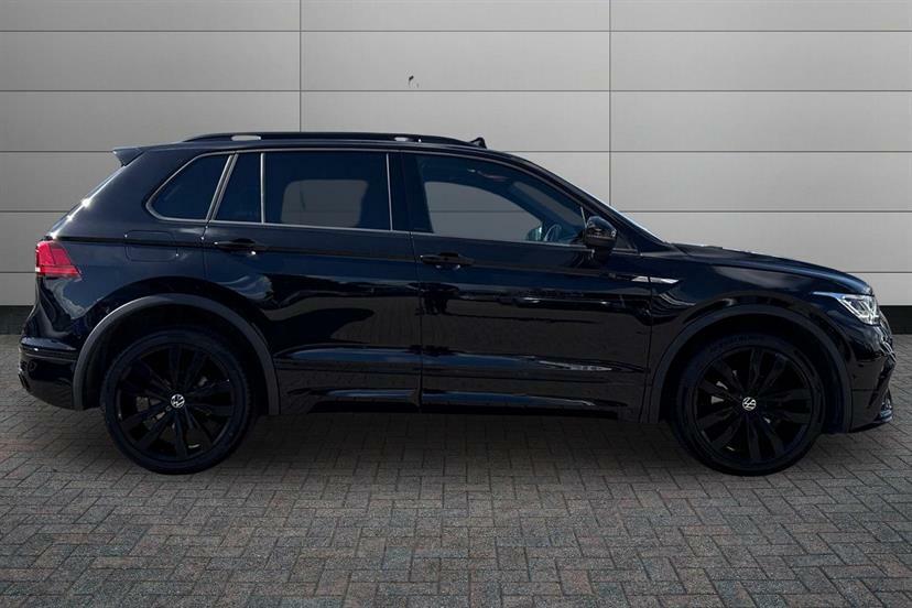 Volkswagen Tiguan 1.5 Tsi 150 Black Edition Dsg Black #4