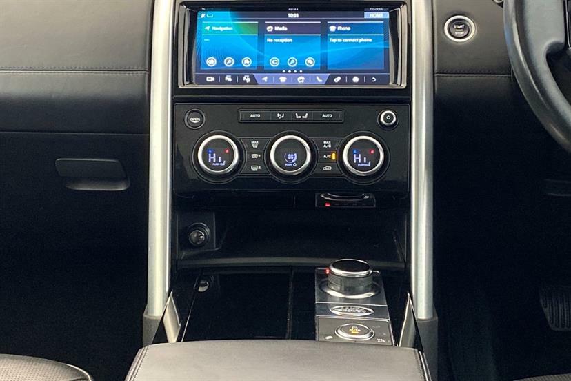Land Rover Discovery Suv White #12