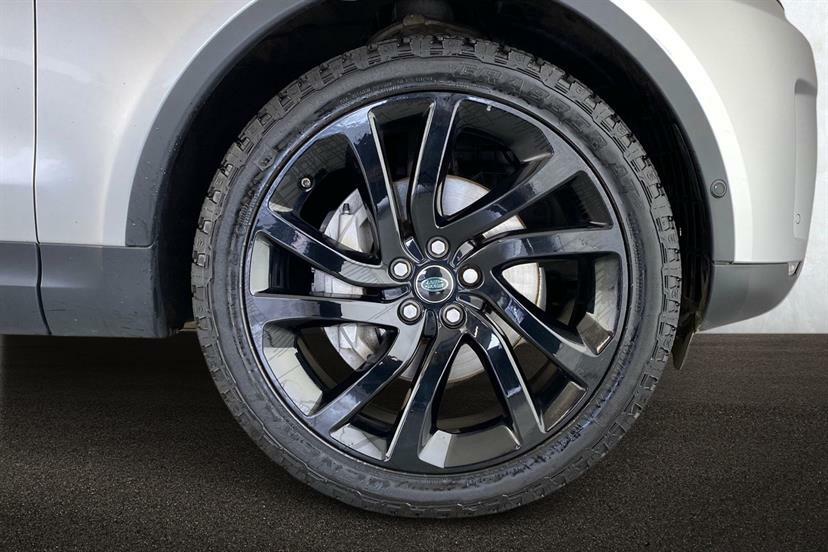 Land Rover Discovery Suv White #7