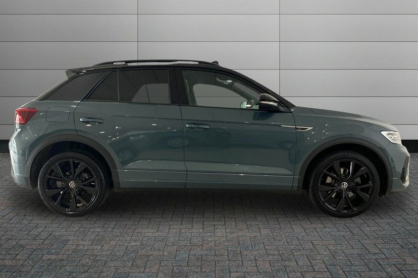 Volkswagen T-Roc 1.5 Tsi Black Edition Plus Suv Dsg 150 KR75HRK Black #4