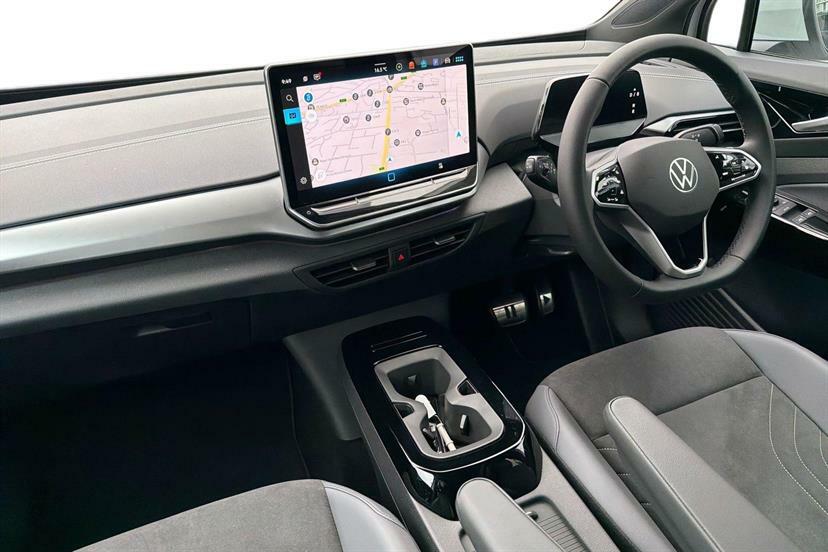 Volkswagen ID.5 210Kw Match Pro 77Kwh White #2