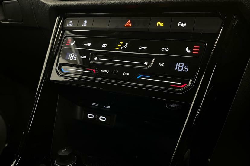 Volkswagen T-Roc Style Black #20