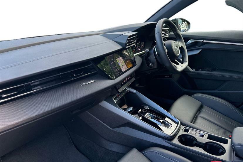 Audi A3 1.5 Tfsi 150 Black Edition S Tronic Black #2
