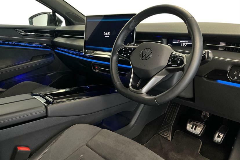 Volkswagen ID.7 210Kw Match Pro Plus 77Kwh White #5