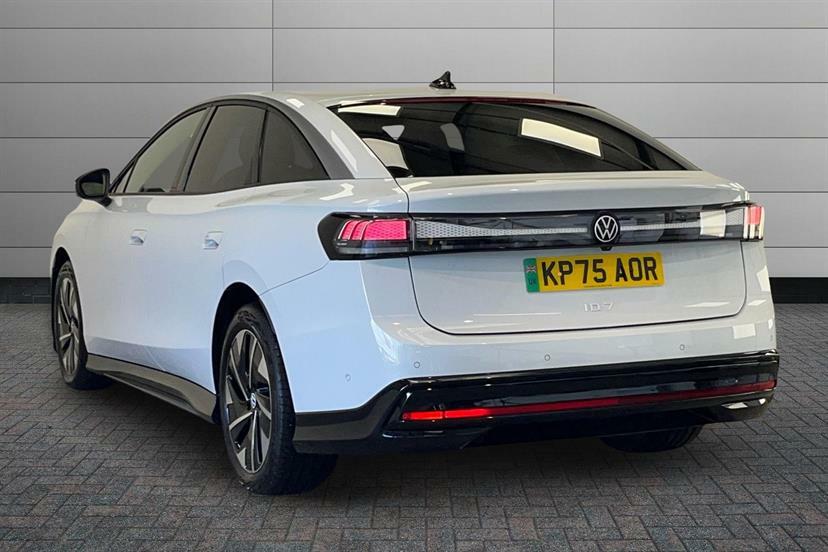 Volkswagen ID.7 210Kw Match Pro Plus 77Kwh White #2