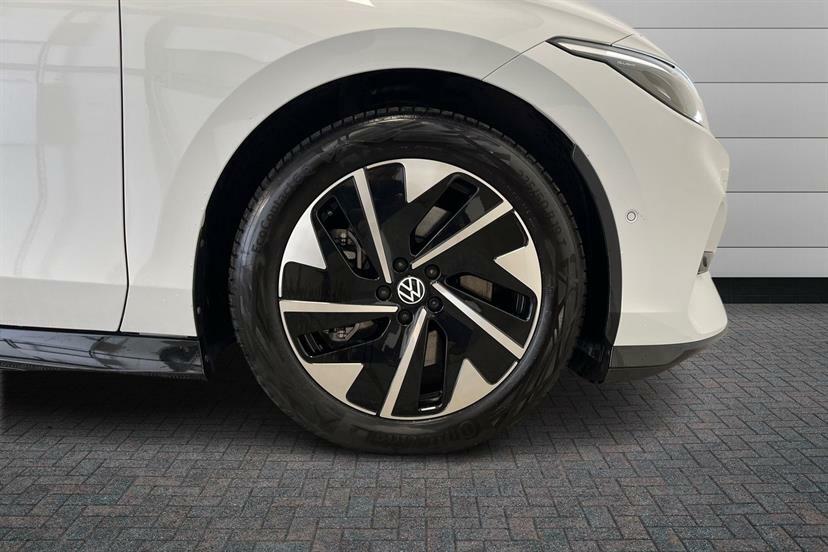 Volkswagen ID.7 210Kw Match Pro Plus 77Kwh White #4