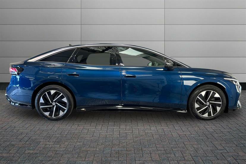 Volkswagen ID.7 210Kw Match Pro Plus 77Kwh Blue #4