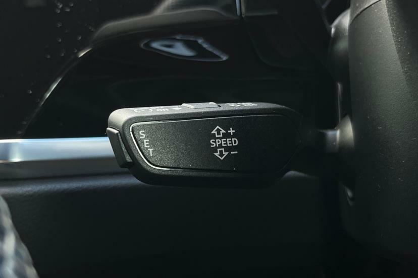 Audi Q3 35 Tfsi Sport Tech Pack Grey #31