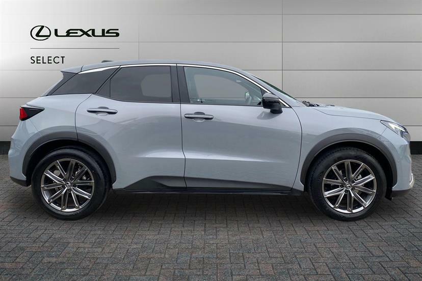 Lexus LBX 1.5 Takumi E-cvt Grey #4