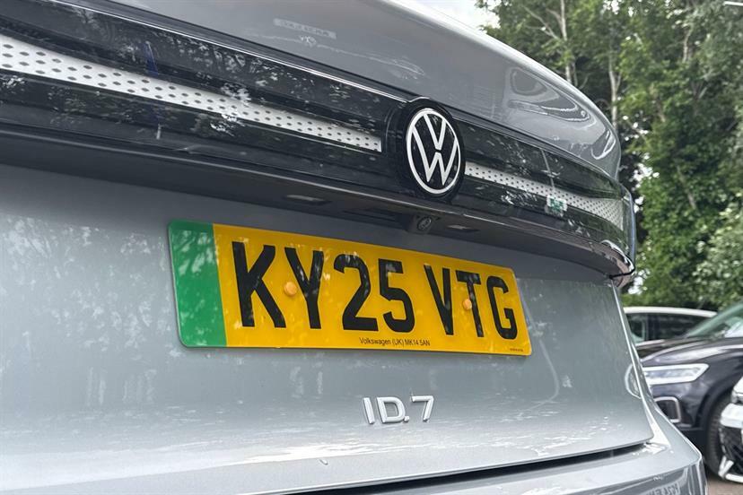 Volkswagen ID.7 Match Pro Plus Black #22