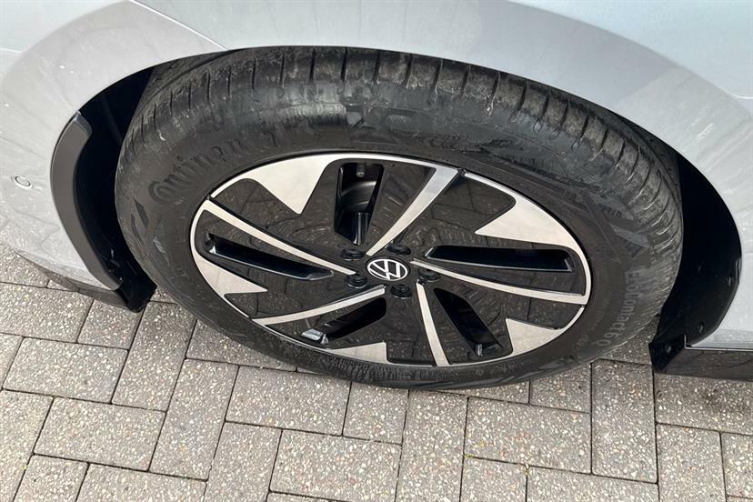 Volkswagen ID.7 Match Pro Plus Black #15