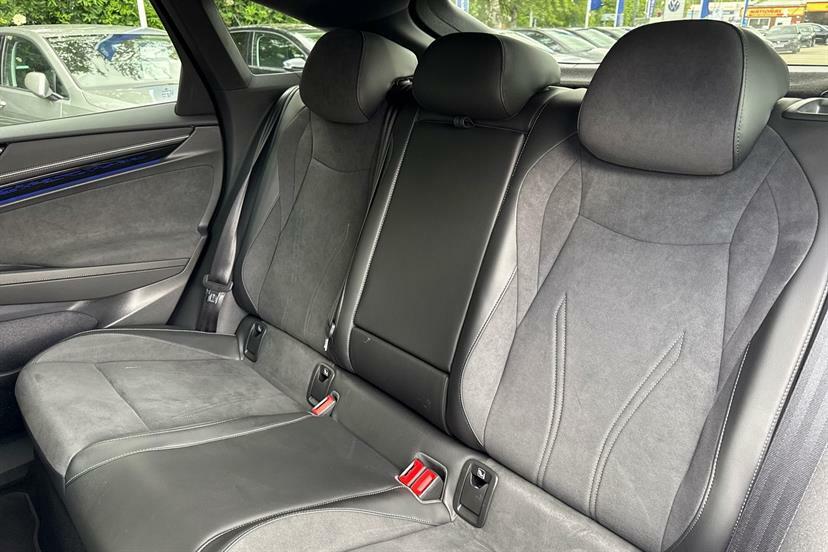 Volkswagen ID.7 Match Pro Plus Black #30