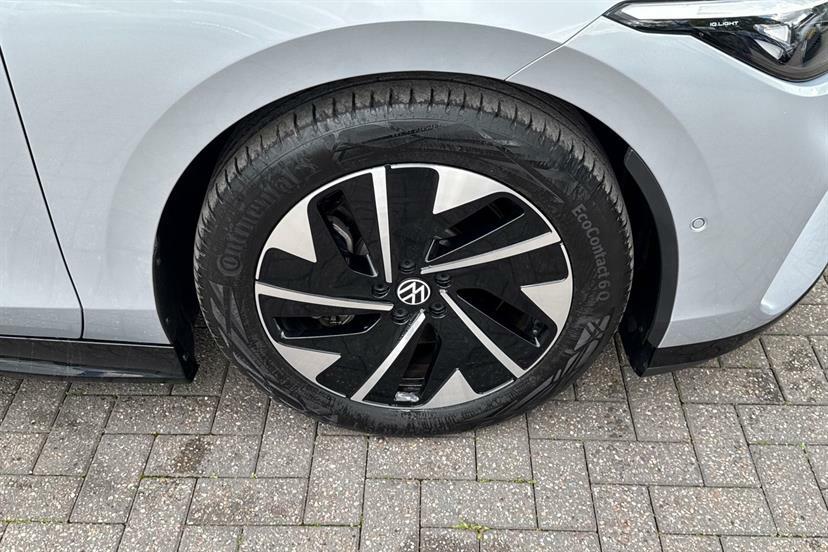 Volkswagen ID.7 Match Pro Plus Black #12