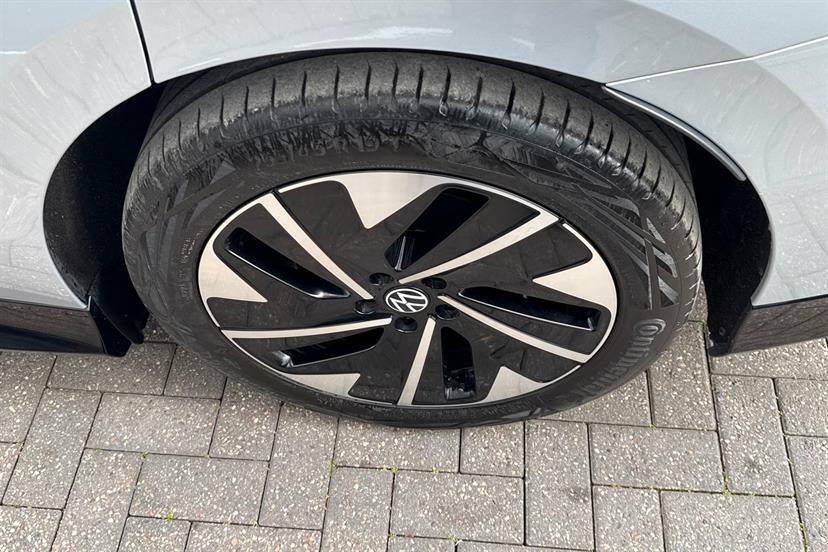 Volkswagen ID.7 Match Pro Plus Black #14