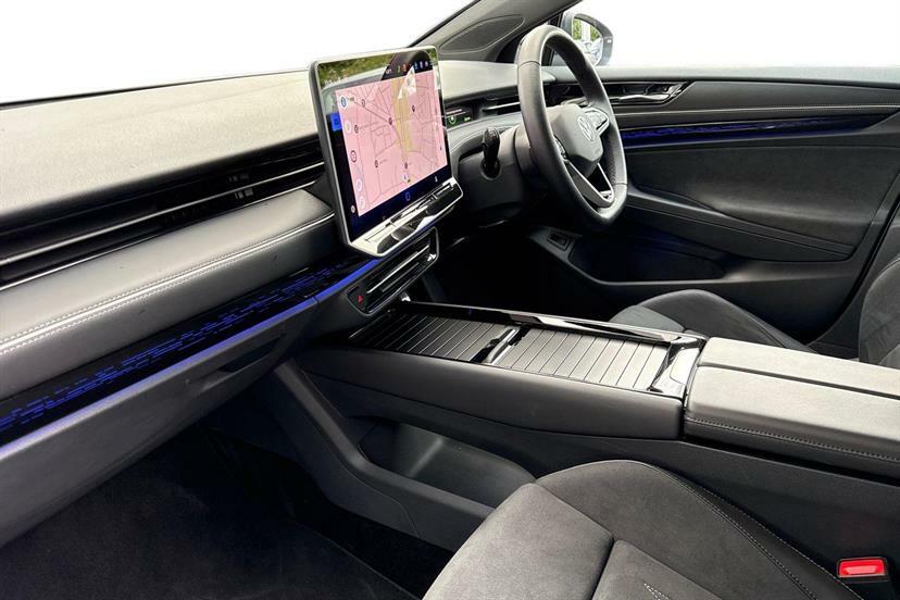 Volkswagen ID.7 210Kw Match Pro S Plus 86Kwh Silver #2