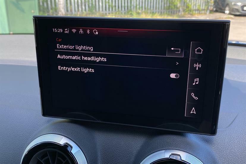 Audi Q2 35 Tfsi S Line White #22