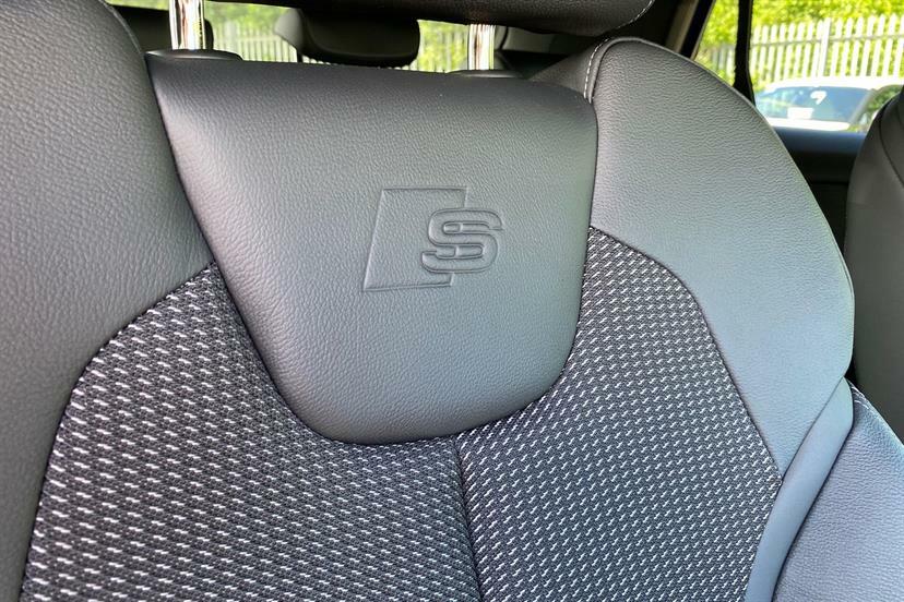 Audi Q2 35 Tfsi S Line White #44