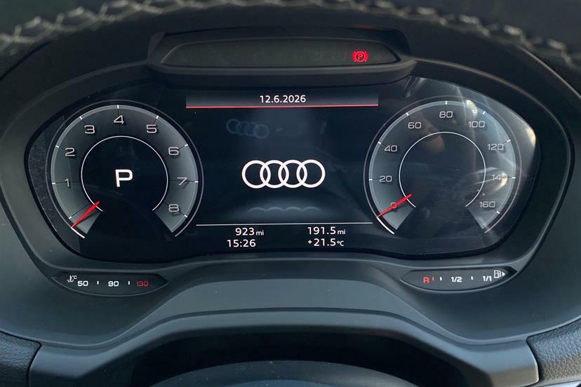 Audi Q2 35 Tfsi S Line White #7