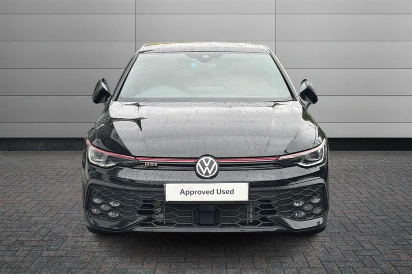 Volkswagen Golf Match White #7