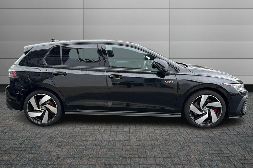 Volkswagen Golf 2.0 Tsi Gti Hatchback Dsg 265 Ps KN75OAC Black #4
