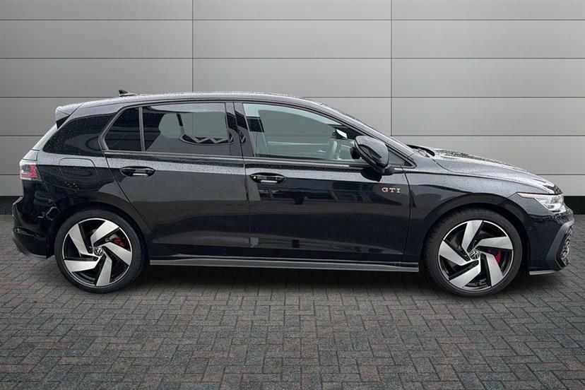 Volkswagen Golf 2.0 Tsi 265 Gti Dsg Black #4