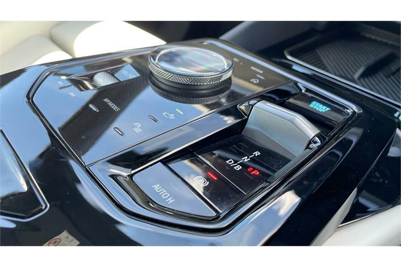 BMW i5 Saloon Grey #17