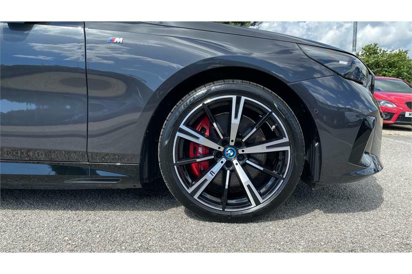 BMW i5 Saloon Grey #12