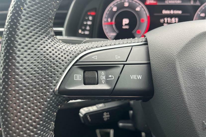 Audi Q8 2018 68 3.0 Black #16