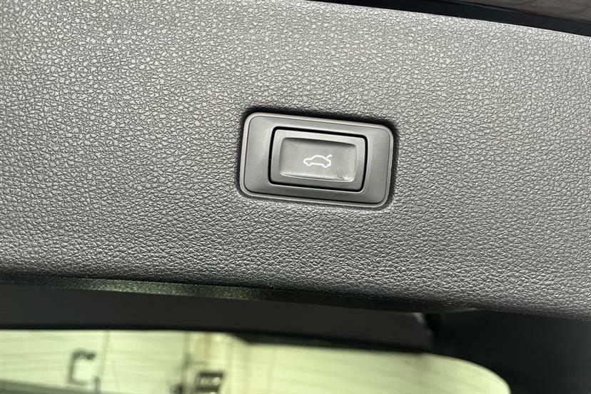 Audi Q8 2018 68 3.0 Black #12
