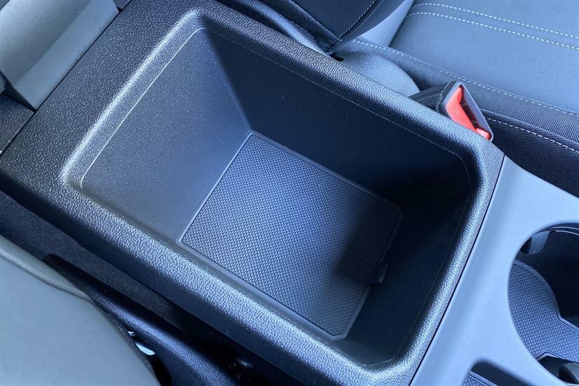 Audi A3 1.5 Tfsi E 204 Black Edition S Tronic Black #28