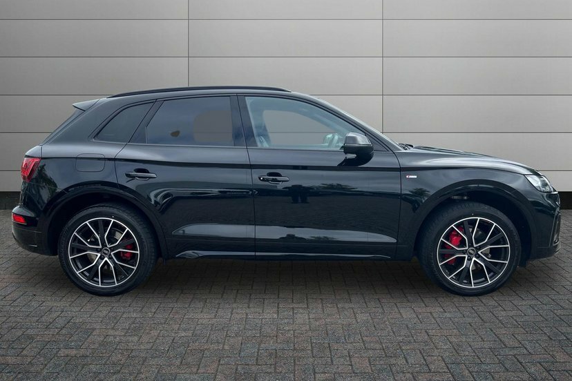 Audi Q5 2.0 Tfsi 45 Edition 1 Suv S Tronic Quat LP23FHM Black #4