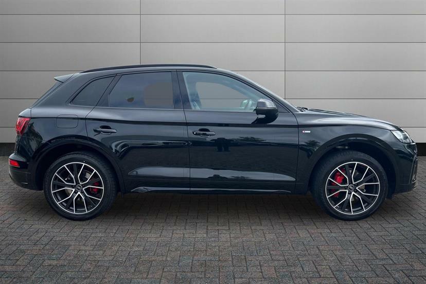 Audi Q5 45 Tfsi Quattro Edition 1 S Tronic Cs Black #4