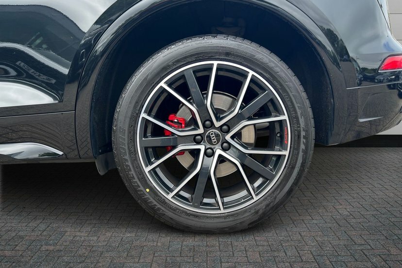 Audi Q5 2.0 Tfsi 45 Edition 1 Suv S Tronic Quat LP23FHM Black #5