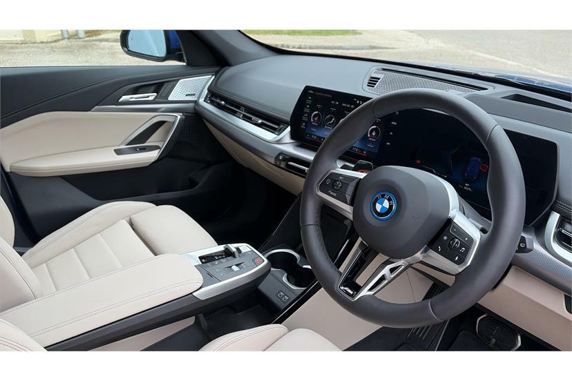 BMW iX1 230Kw Xdrive30 M Sport 65Kwh Blue #6