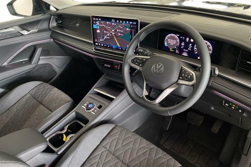 Volkswagen Tayron 1.5 Etsi Match Dsg7 7 Seat Area View Black #5