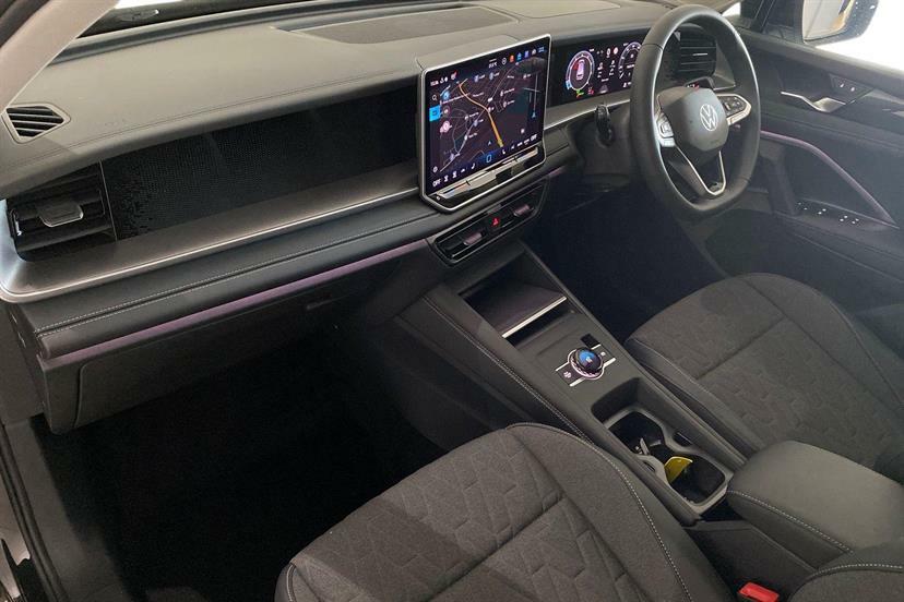 Volkswagen Tayron 1.5 Etsi Match Dsg7 7 Seat Area View Black #2