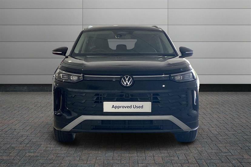 Volkswagen Tayron 1.5 Etsi Match Dsg7 7 Seat Area View Black #6