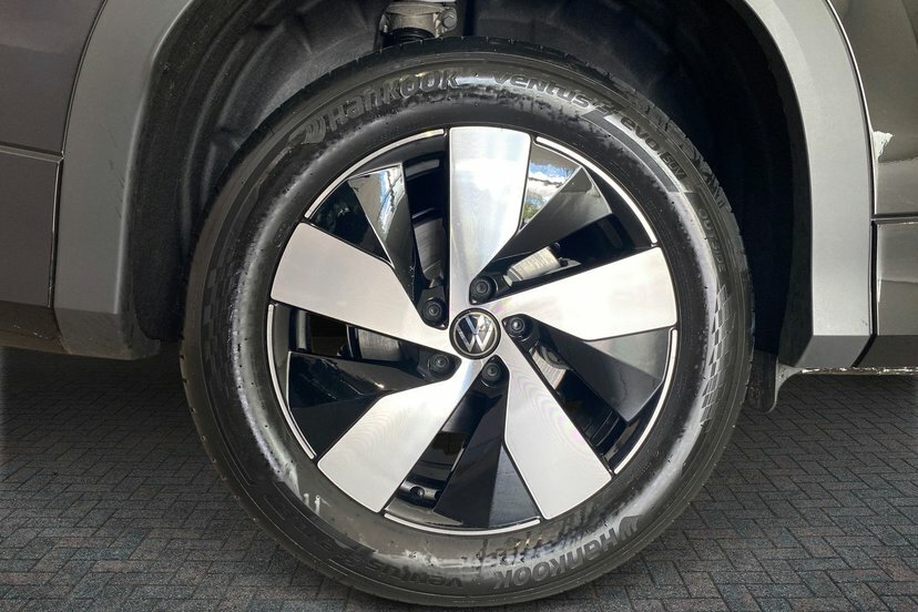 Volkswagen Tayron 1.5 Etsi Mhev Match Suv Hybrid Dsg 150 Black #5