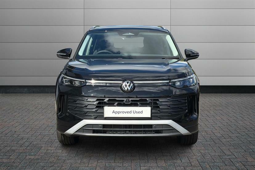 Volkswagen Tayron 1.5 Etsi Match Dsg7 7 Seat Area View Black #5