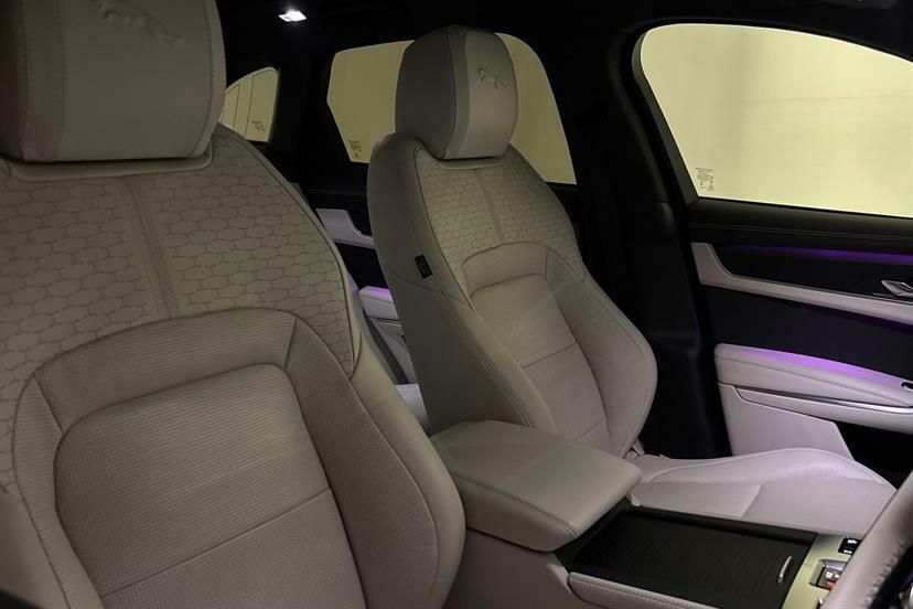 Jaguar F-Pace 2.0 D200 R-dynamic Se Black Awd 2024 White #39
