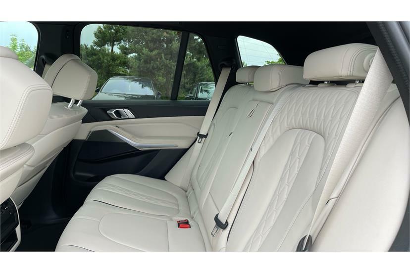 BMW X5 Xdrive45e M Sport Tech Pack White #12