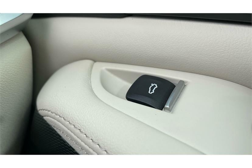 BMW X5 Xdrive45e M Sport Tech Pack White #41