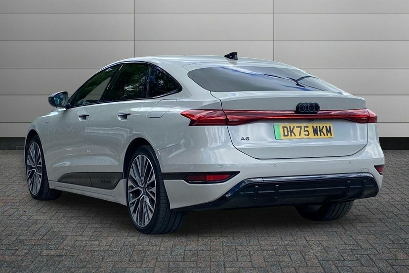Audi A6 E-tron Sportback 83Kwh Edition 1 Hatchback 286 P Beige #3