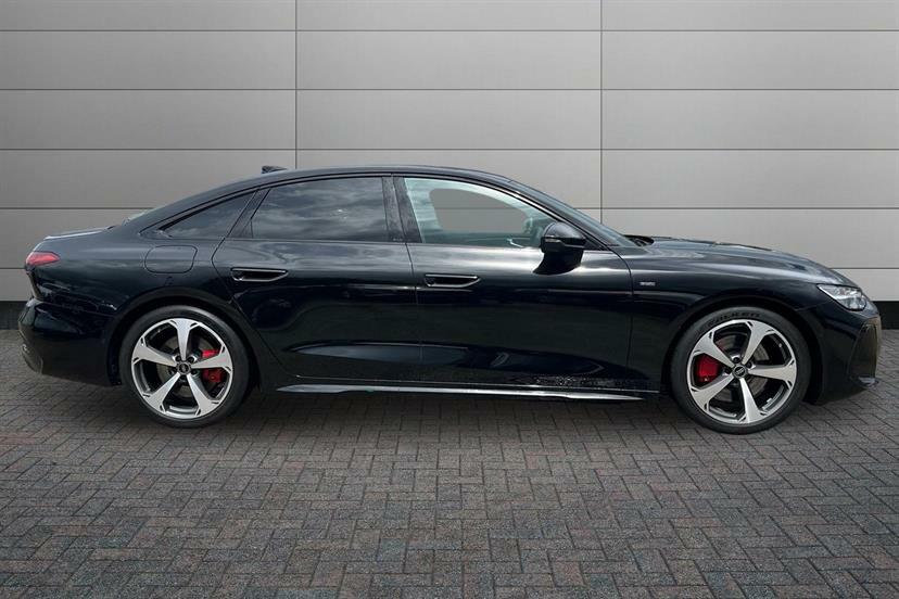 Audi A6 2.0 E-hybrid Quattro 299 Edition 1 S Tronic Black #4